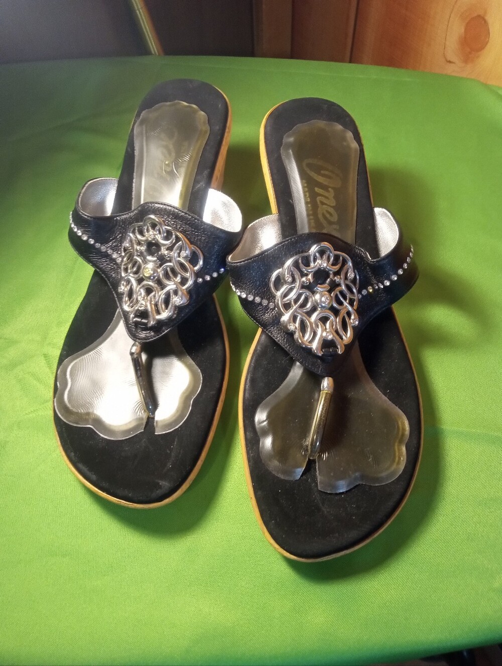 Onex Black Embellished Thong Sandals with Metallic Accent -